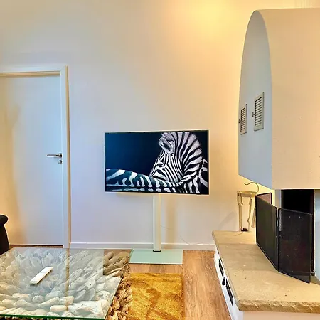 Ferienhaus Weserblick Am Sandstrand Mit Dart, Billard Und Tischkicker Berne Exterior photo